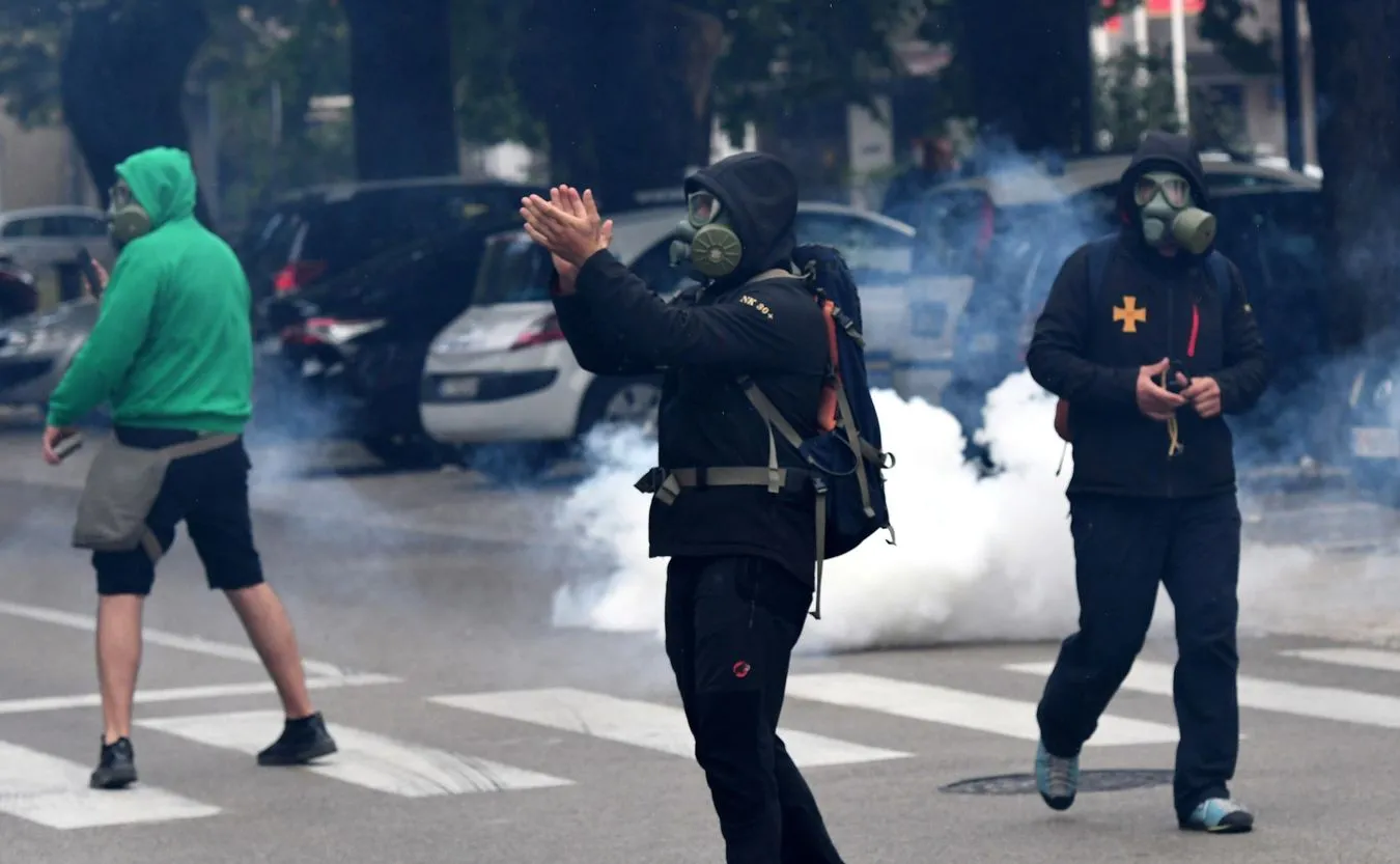 Demonstracje w Czarnogórze. Przeciwnicy intronizacji starli się z policją, są ranni
