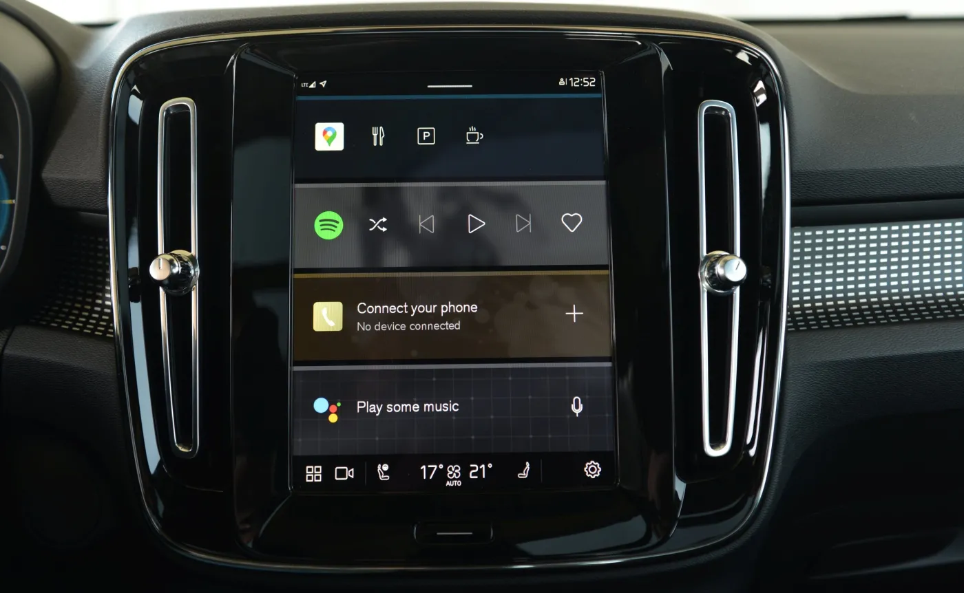 Volvo XC40 Recharge P8 AWD