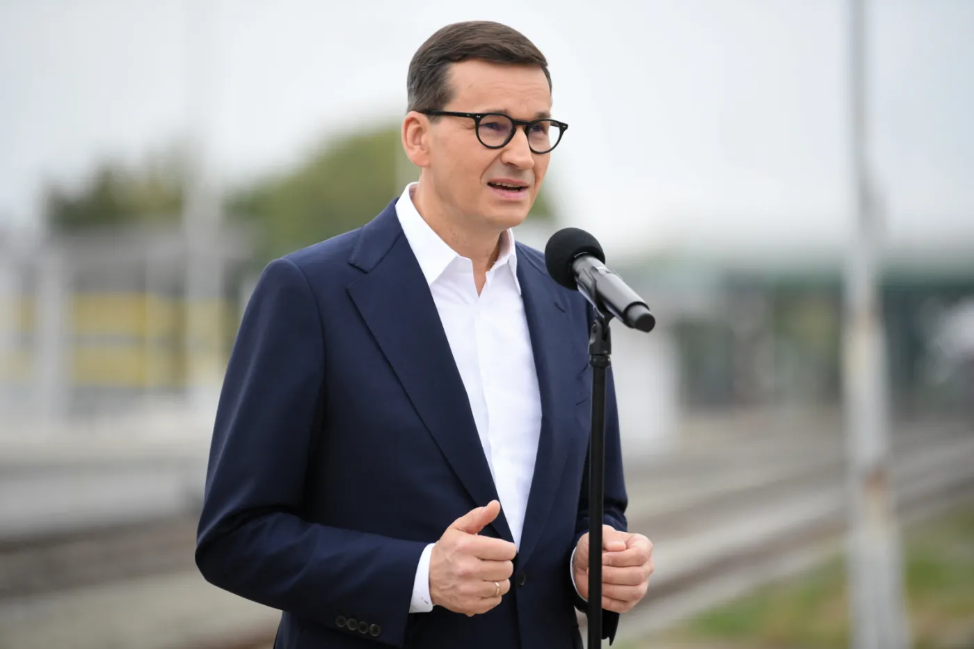 Premier: Może Tusk potrafi się kiwać na boisku, ale został okiwany przez mafie vatowskie