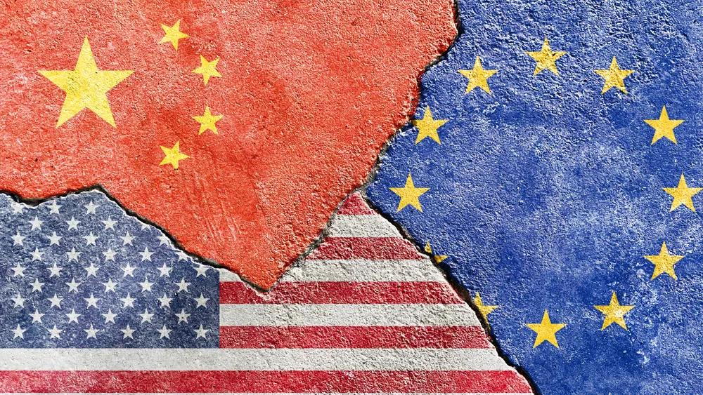 Kanadyjski ekonomista: Zachód wciąż robi biznes w Chinach, a szkoda