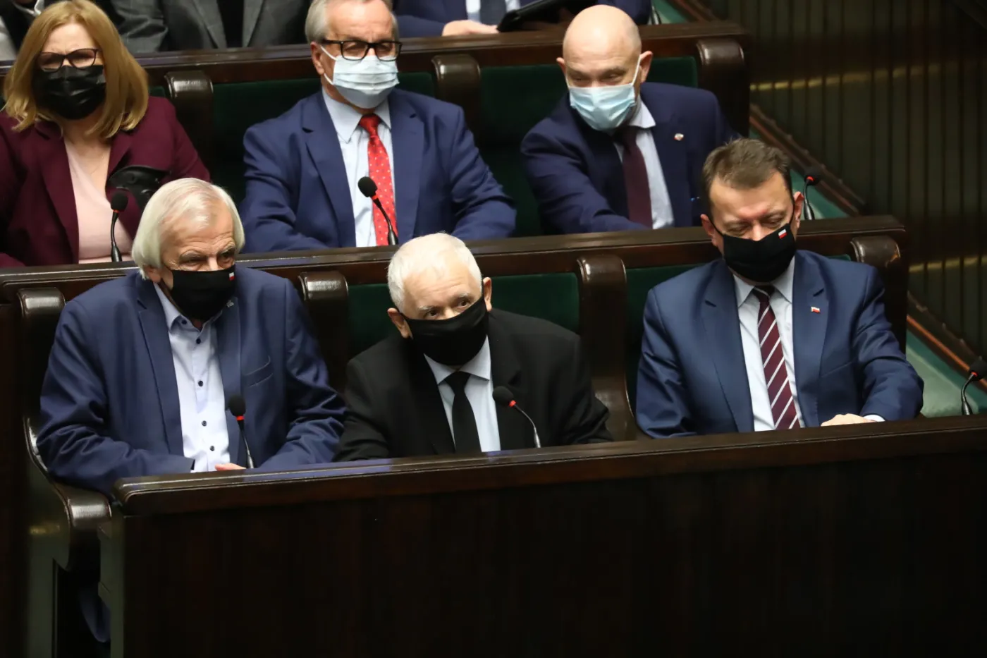 Jak Polacy oceniają pracę Sejmu i Senatu? A prezydenta Dudy? SONDAŻ CBOS