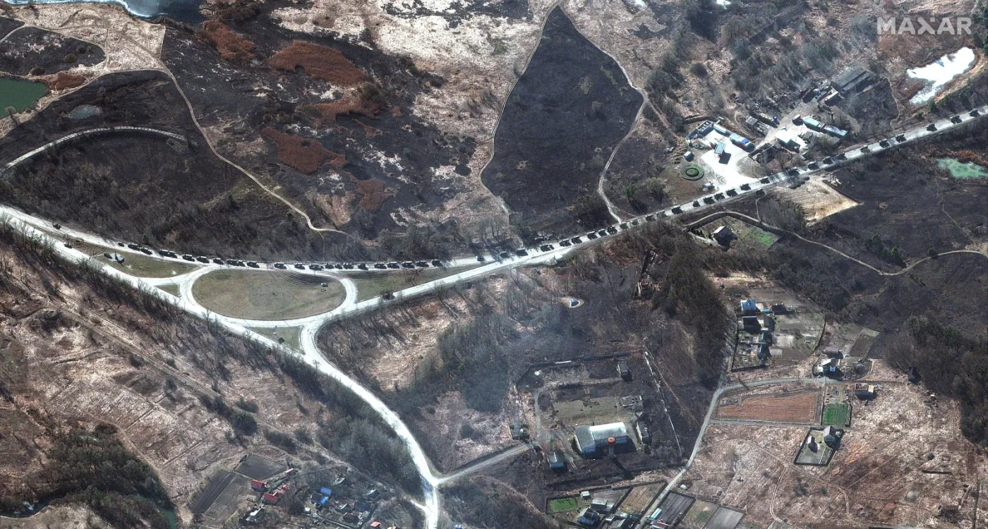 Konwój rosyjskich pojazdów wojskowych pod Kijowem ma długość ponad 64 km