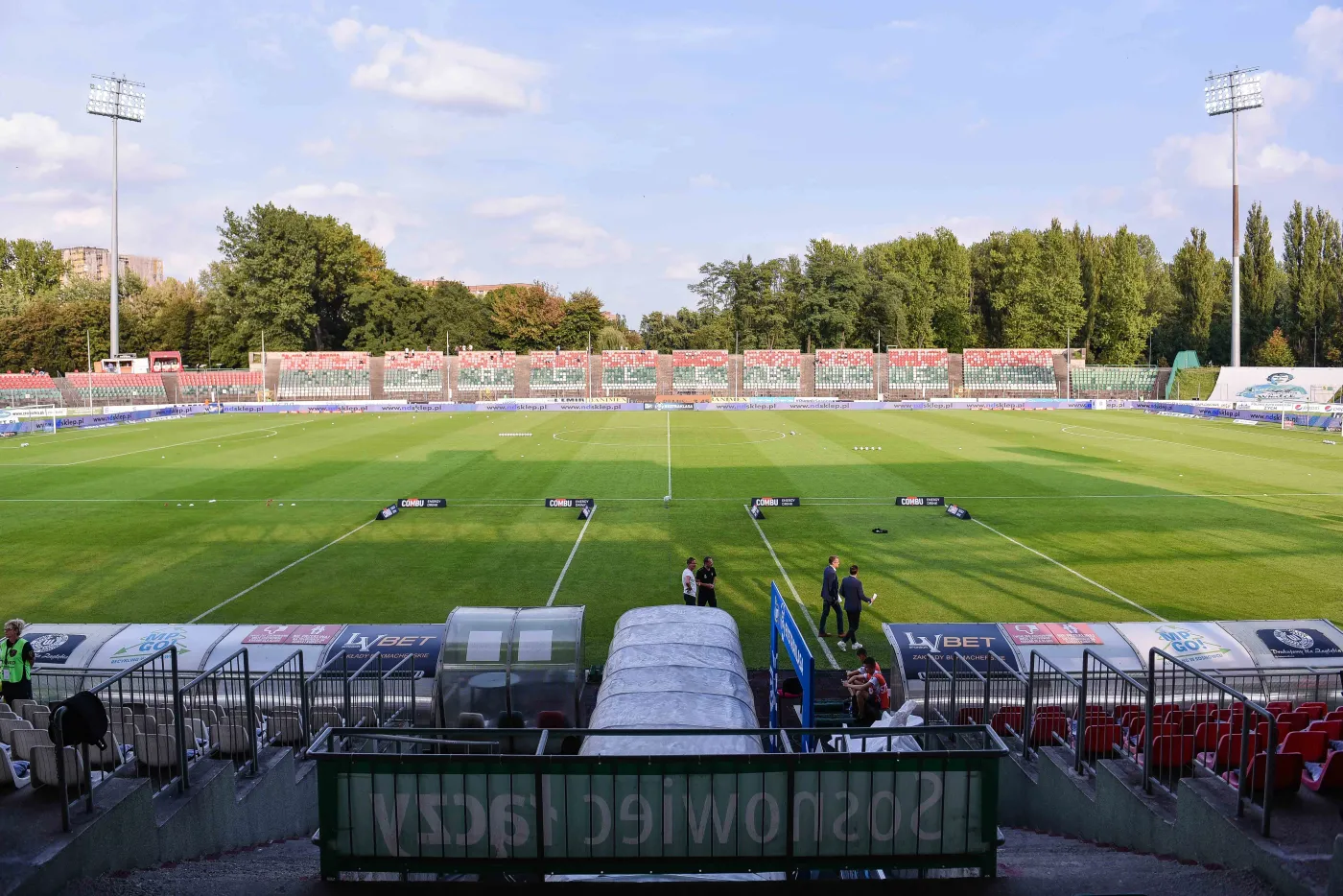 Młodzi piłkarze Dynama Kijów trenują w Sosnowcu. "To szkoła życia"