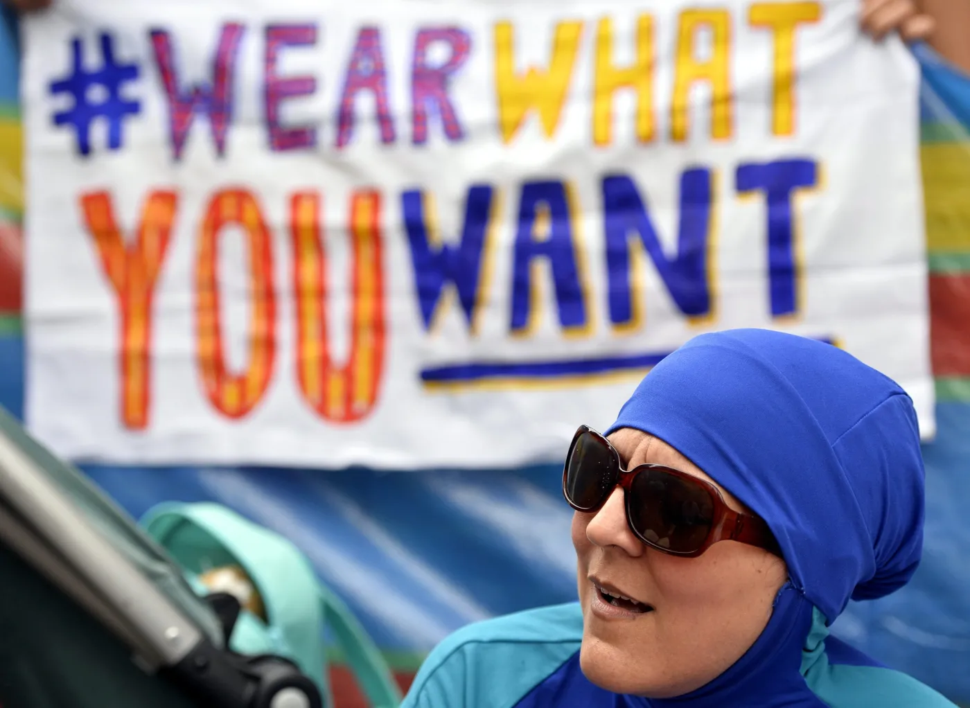 Burza o burkini we Francji. Samorząd wzywa do walki w obronie "feminizmu"