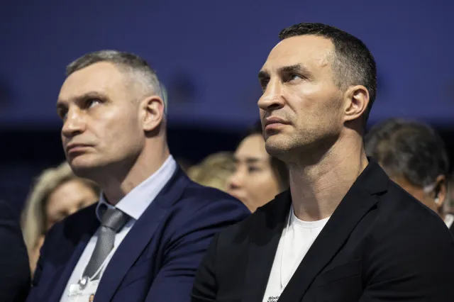 Bracia Kliczko: Putin nie zatrzyma się na granicy z Polską, wojna zapuka do drzwi Niemców