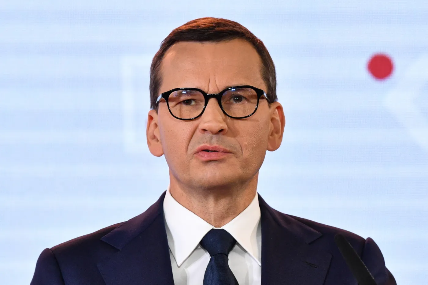 Morawiecki o "rabunku monstrualnych rozmiarów przez zwykłe niemieckie rodziny"