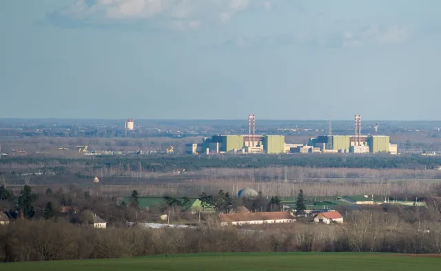 Rosjanie rozpoczęli produkcję zbiorników reaktora dla elektrowni jądrowej w Paksu