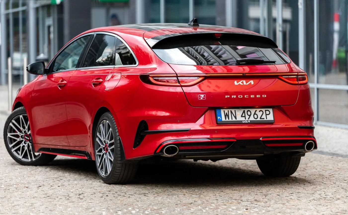 Kia ProCeed GT z silnikiem 1.6 T-GDI (204 KM) i dwusprzęgłową skrzynią 7DCT