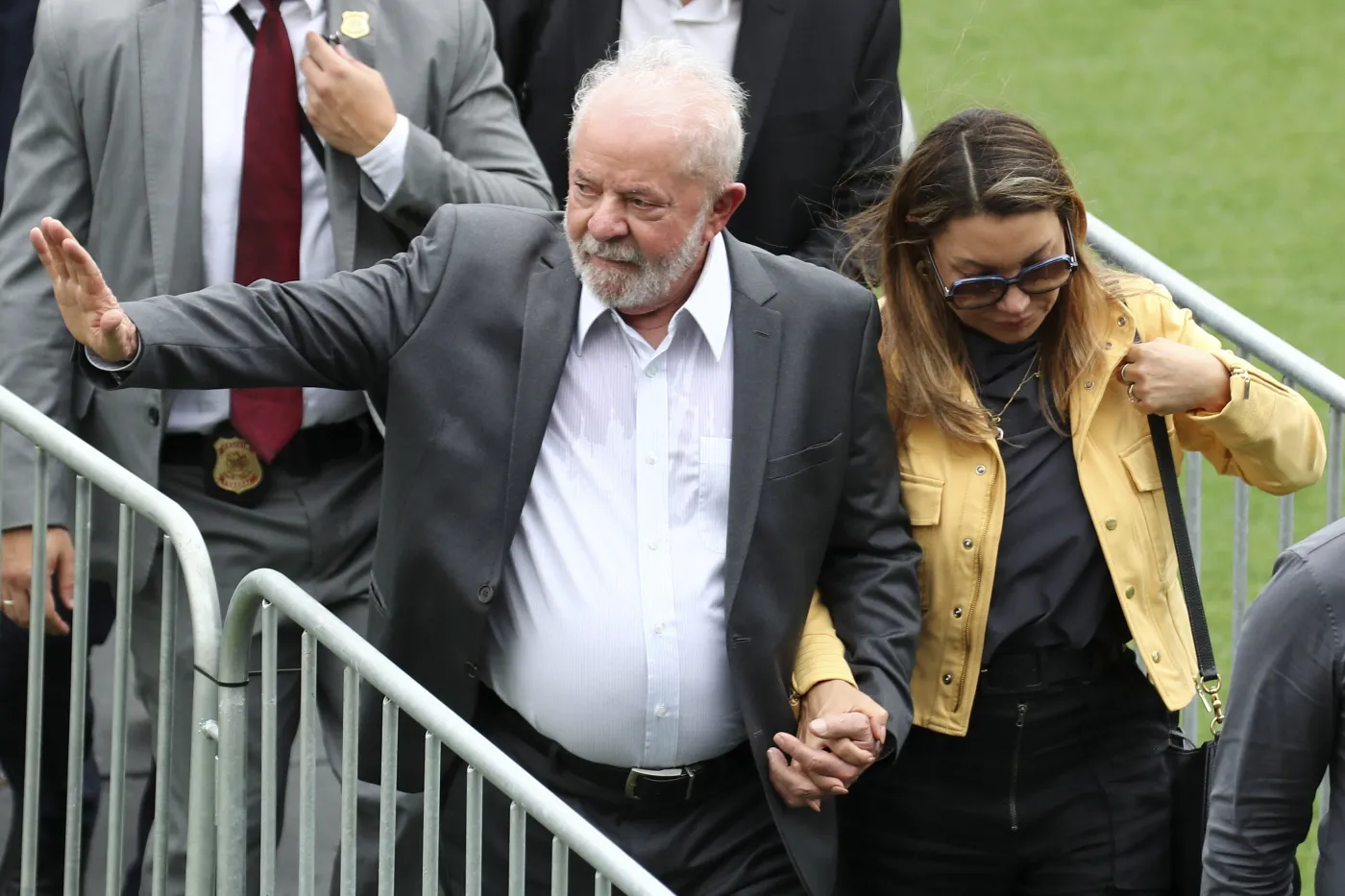 Prezydent Brazylii oddał hołd Pelemu przy trumnie legendarnego piłkarza