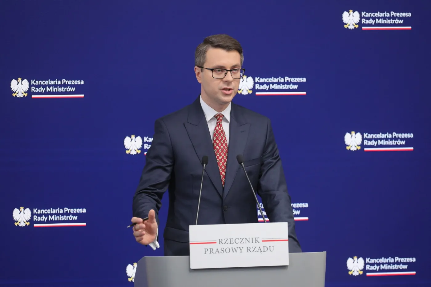 Szef MSZ Austrii chce złagodzenia sankcji na Rosję i bije w Polskę. ODPOWIEDŹ rzecznika rządu