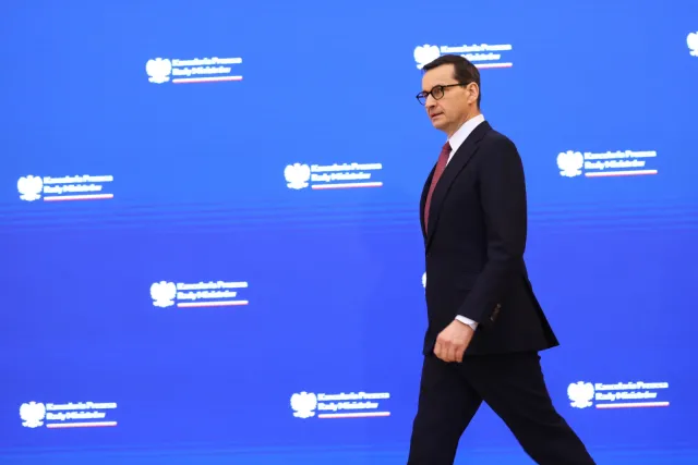 Premier po artykule DGP: Ceny biletów kolejowych powinny być obniżone