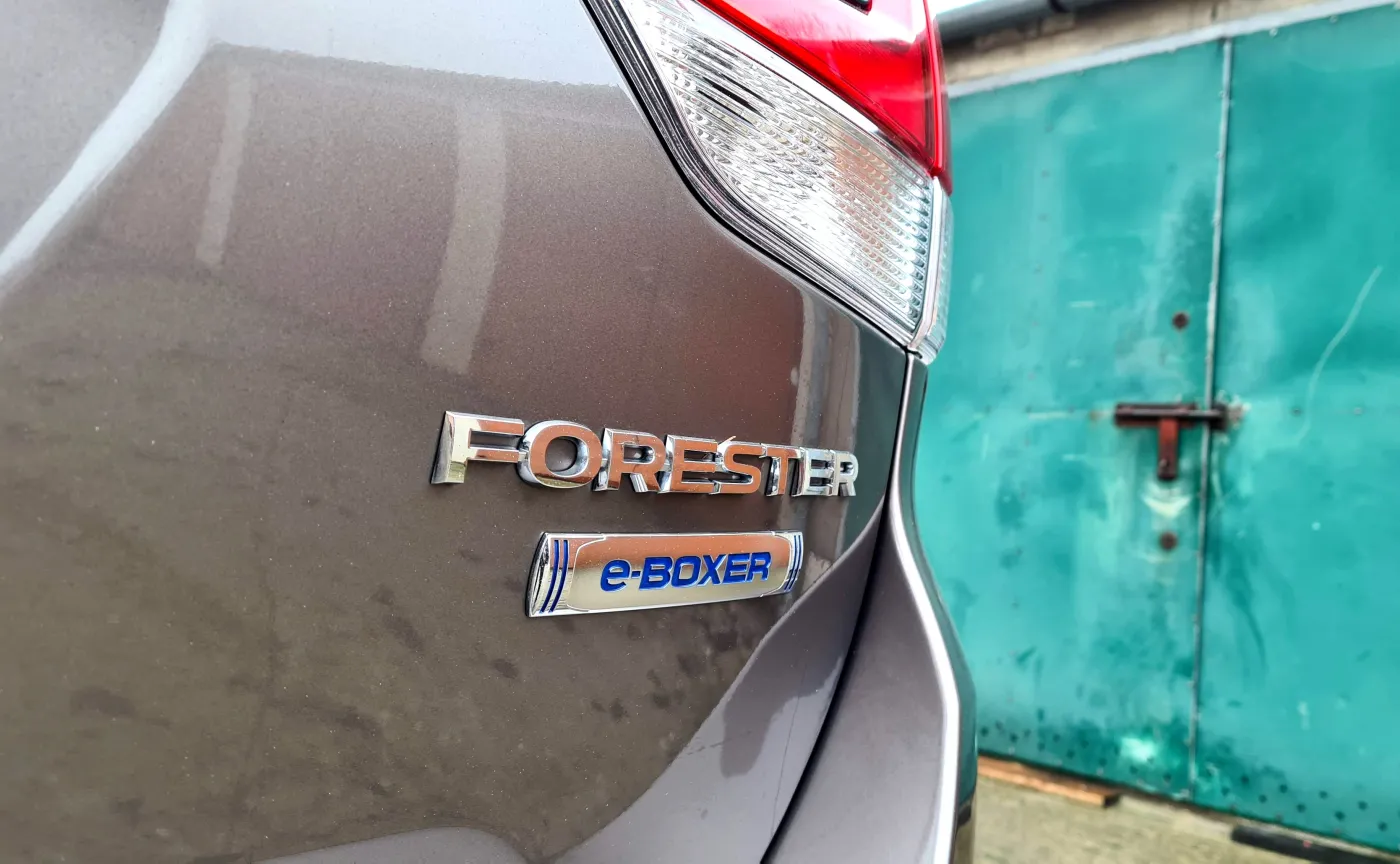 Subaru Forester 2.0i-L e-BOXER