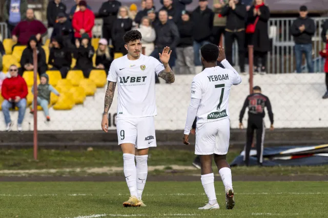 Erik Exposito i John Yeboah zostają w domu. Śląsk w Gdańsku bez swoich gwiazd