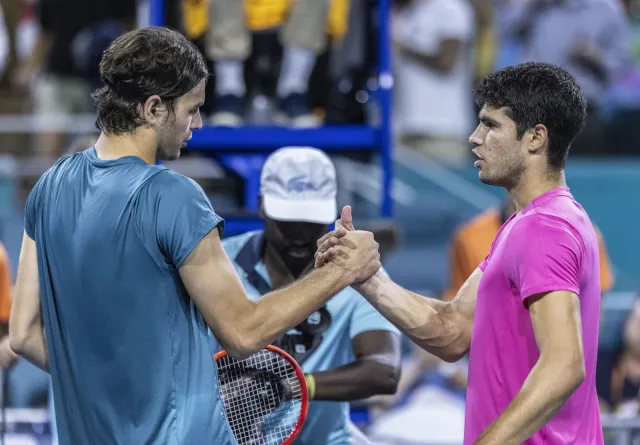 Broniący tytułu Alcaraz w półfinale turnieju ATP w Miami