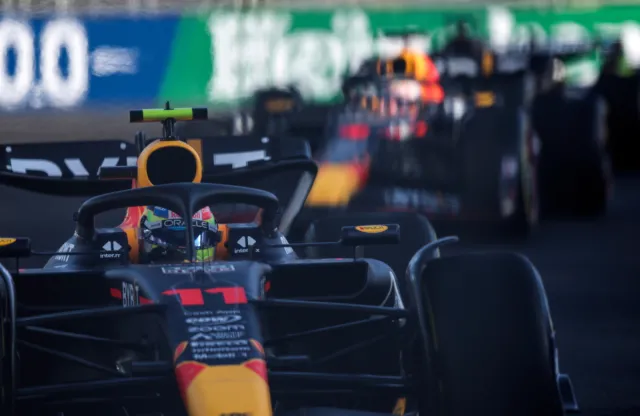 Perez wygrał sprint w Baku. Leclerc na drugim miejscu