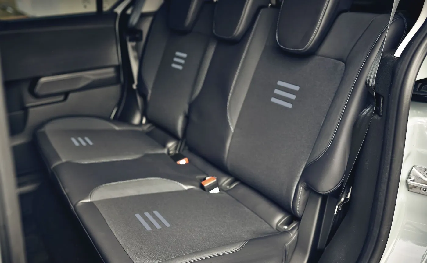Ford E-Tourneo Courier Active
