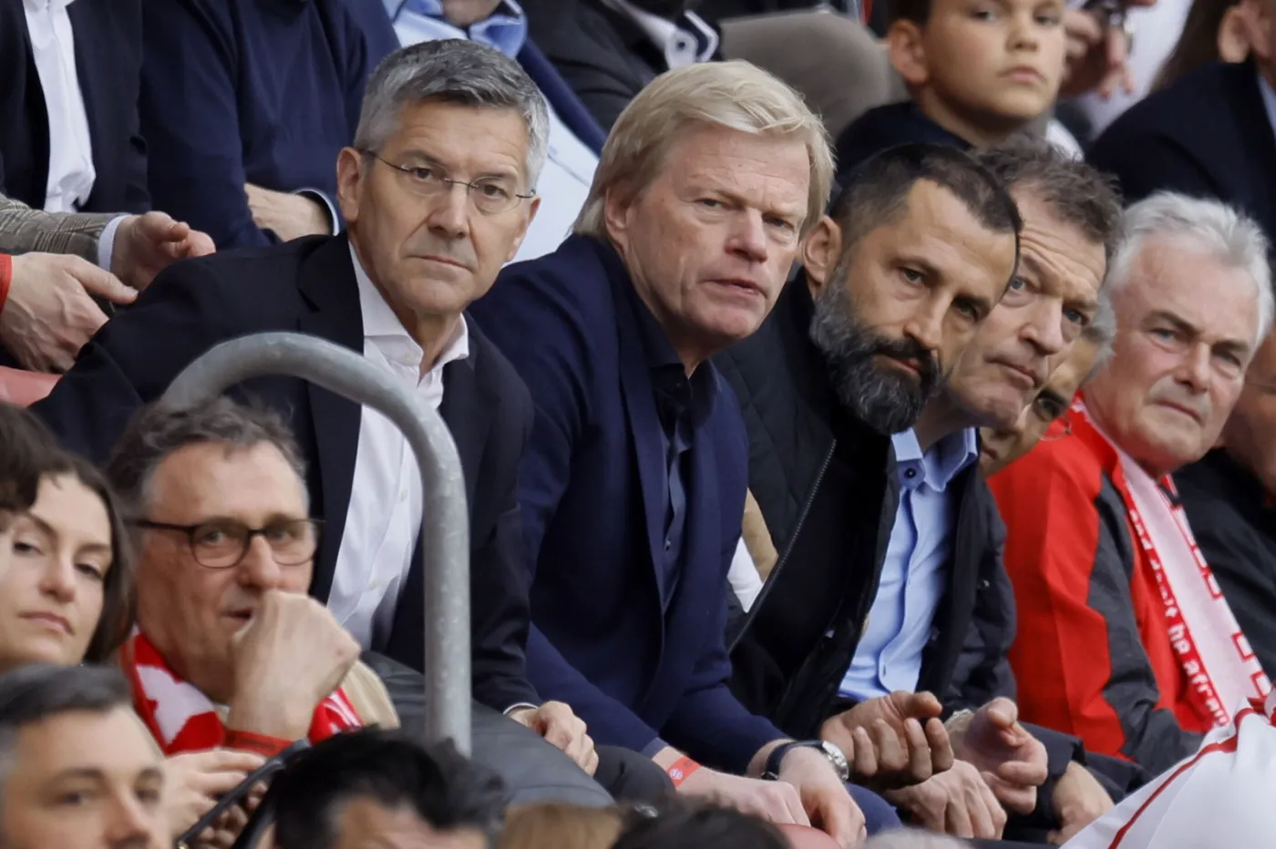 Kahn i Salihamidzic wylatują z Bayernu. Potwierdził to prezydent klubu