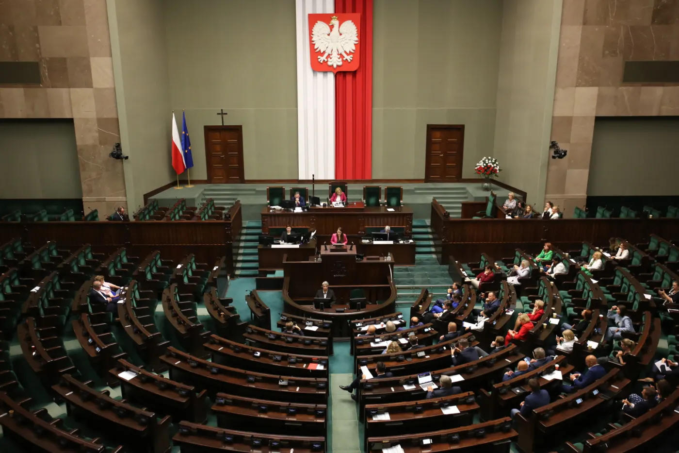 Sejm zagłosował nad poprawkami prezydenta do "lex Tusk"