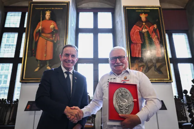 "Nikt i nic tego panu nie odbierze". Znaczące słowa marszałka Grodzkiego do Wałęsy