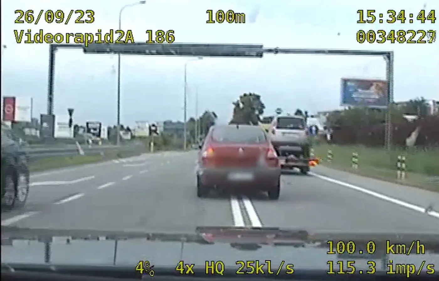 Pościg za kierowcą Renault