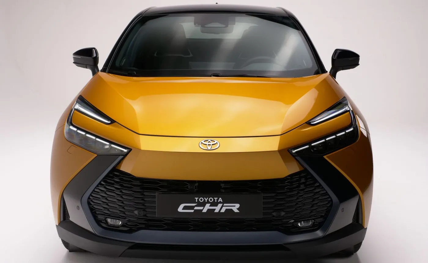 Nowa Toyota C-HR wjeżdża do Polski! Cena? Żarty się skończyły
