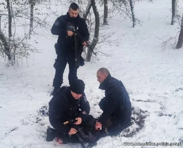 Policjanci w stanie krytycznym. "Wszystko zależy od nich"