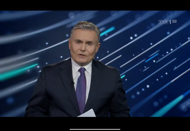 Nowa czołówka i nowa nazwa. Tak wyglądało wydanie dawnych "Wiadomości" TVP