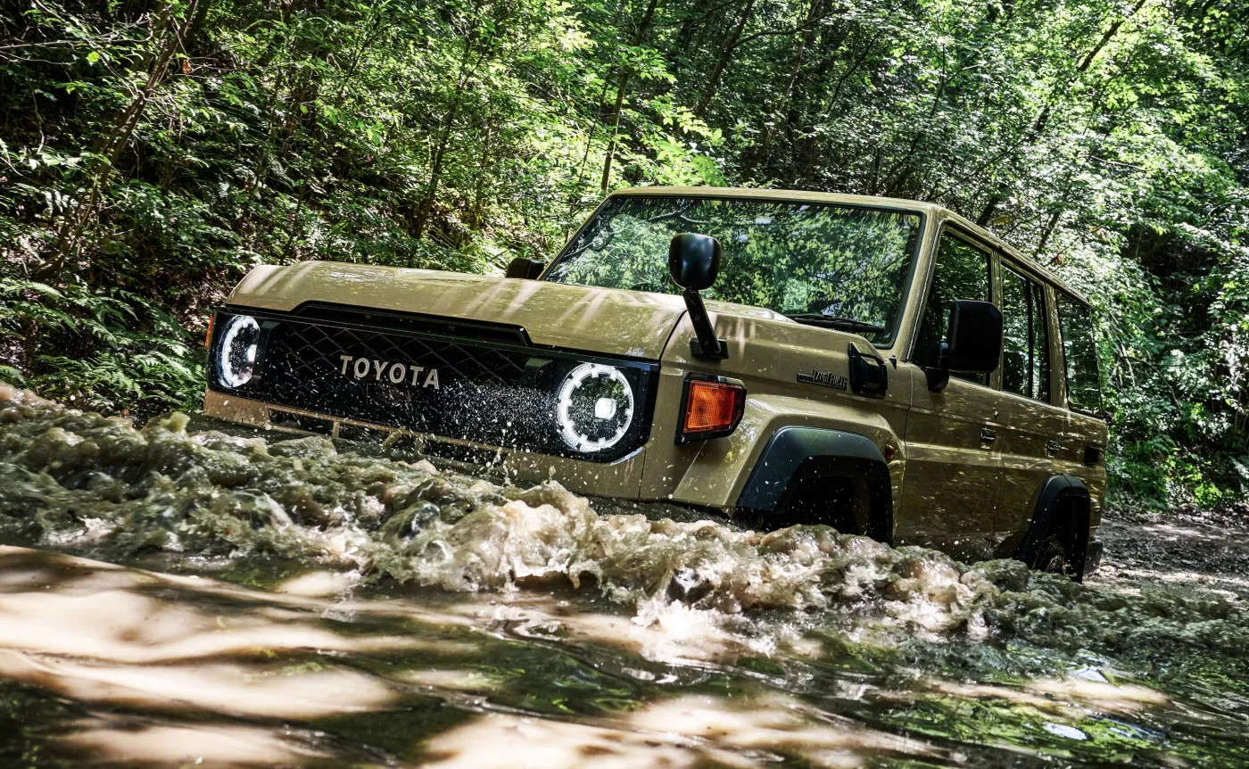 Nowa Toyota Land Cruiser 70