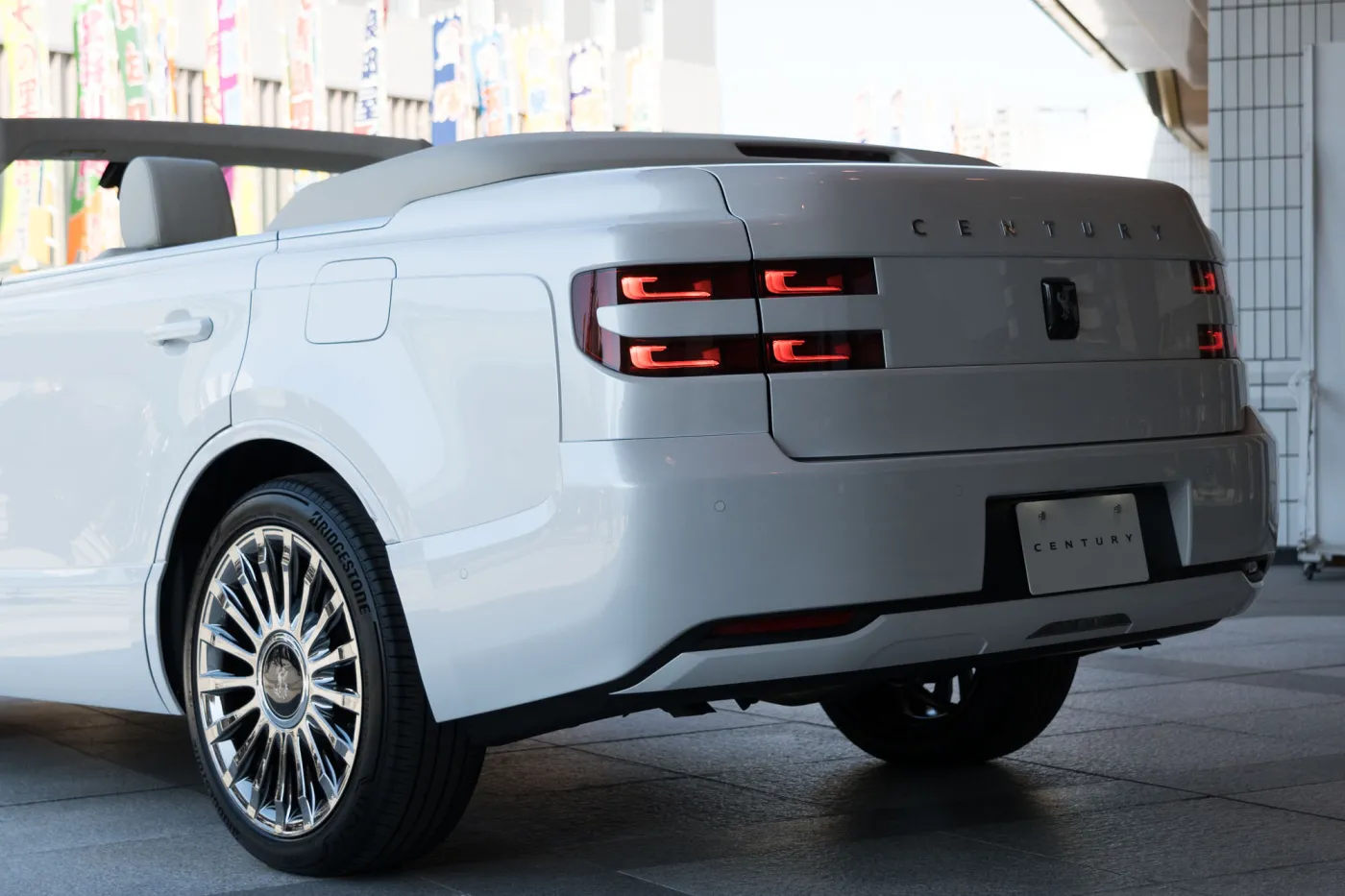 Toyota Century SUV kabriolet