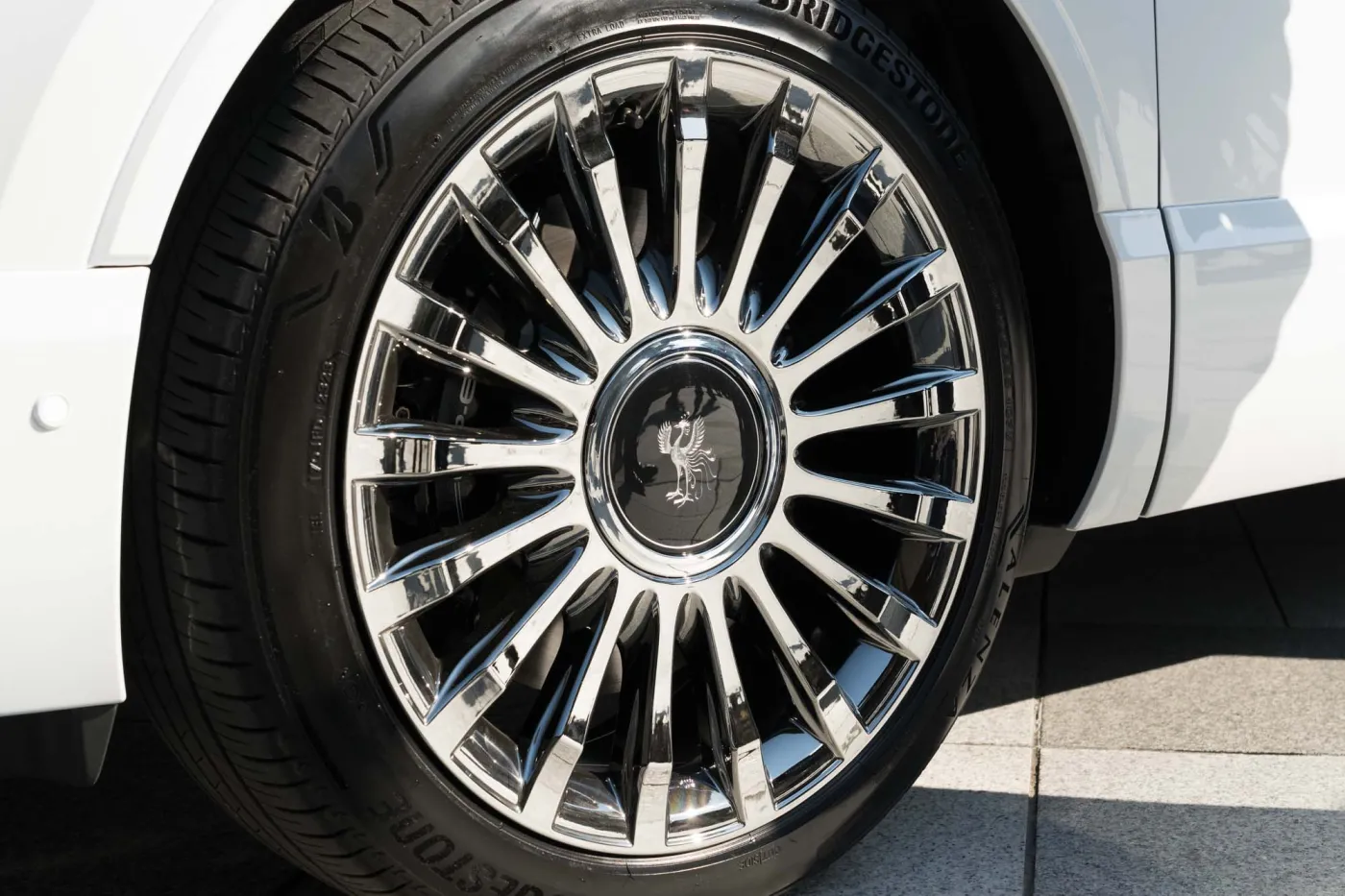 Toyota Century SUV kabriolet