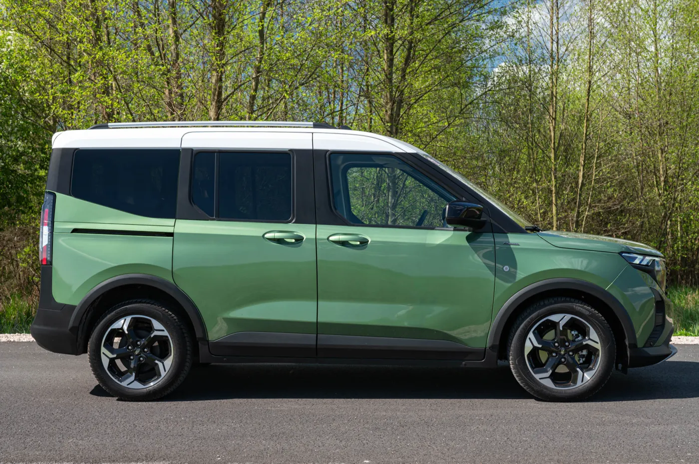Ford Tourneo Courier 2024
