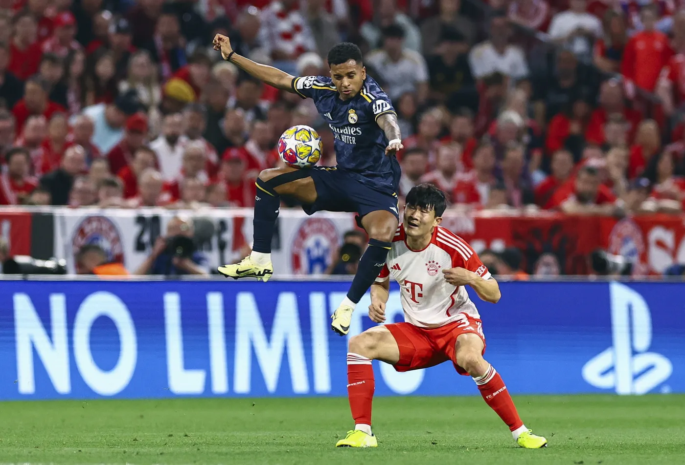 Liga Mistrzów: Bayern wrócił do gry w wielkim stylu, ale ostatnie słowo należało do Realu [WIDEO]