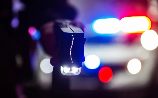 Nie żyje mężczyzna rażony paralizatorem. Policjanci zatrzymani
