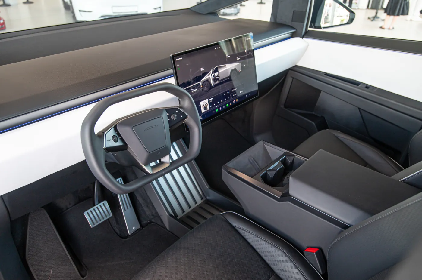 Tesla Cybertruck w Warszawie