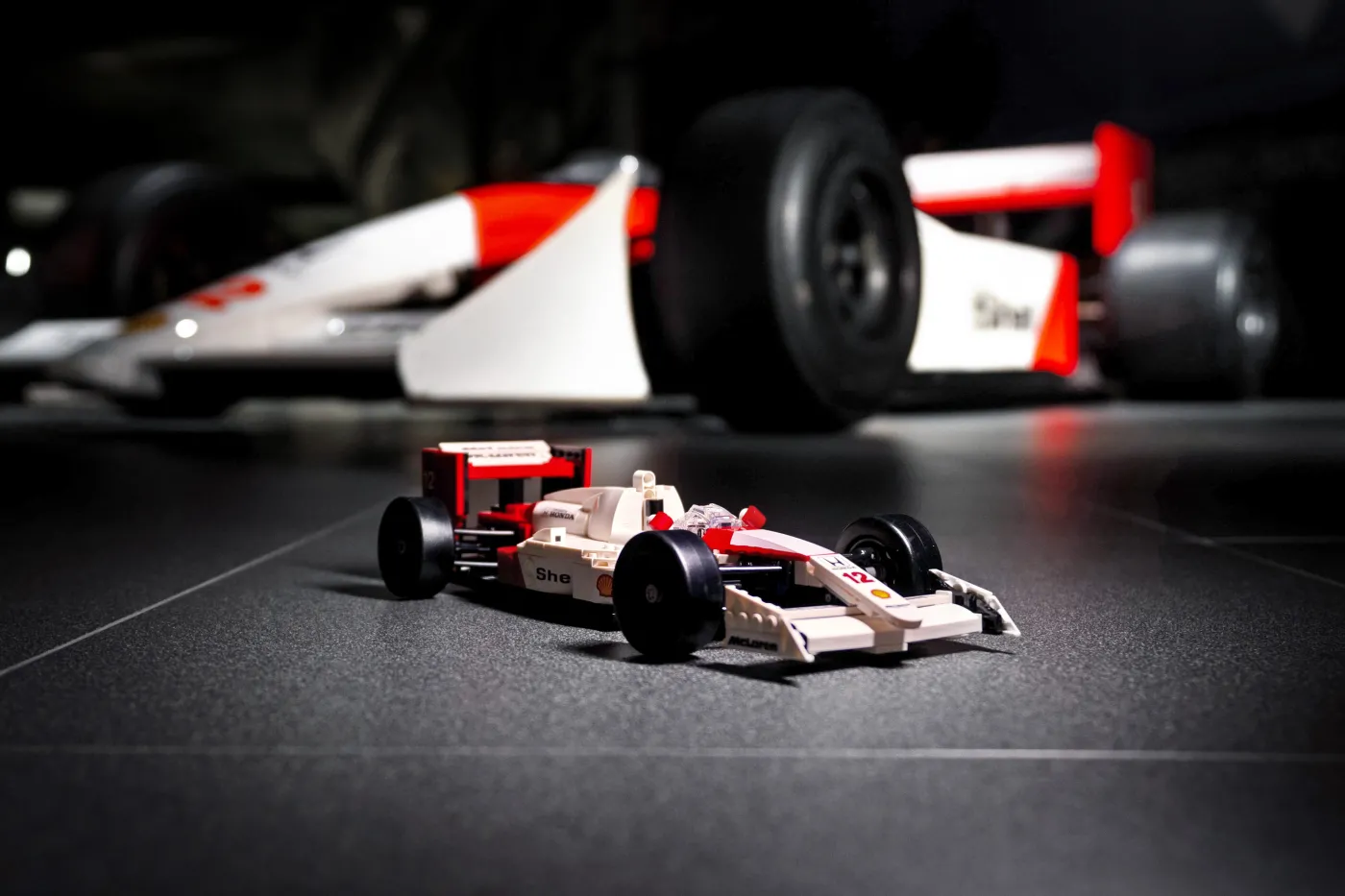 Lego wjeżdża do Formuły 1. Nowe zestawy klocków to będzie sensacja