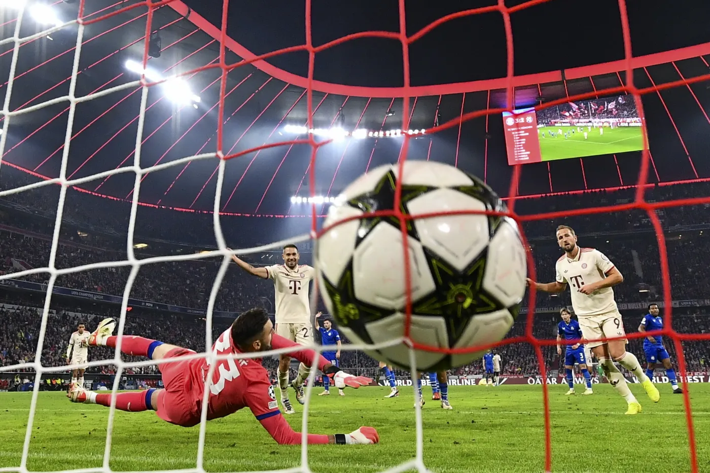 Liga Mistrzów. 9 goli Bayernu, Liverpool lepszy od AC Milan, Real zgodnie z planem
