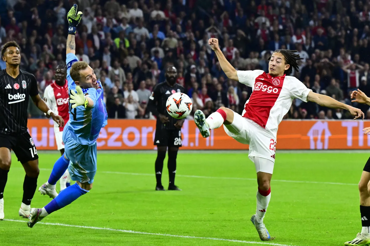 Liga Europy. Ajax zaczął z przytupem, Kochalski puścił trzy bramki w meczu z Tottenhamem