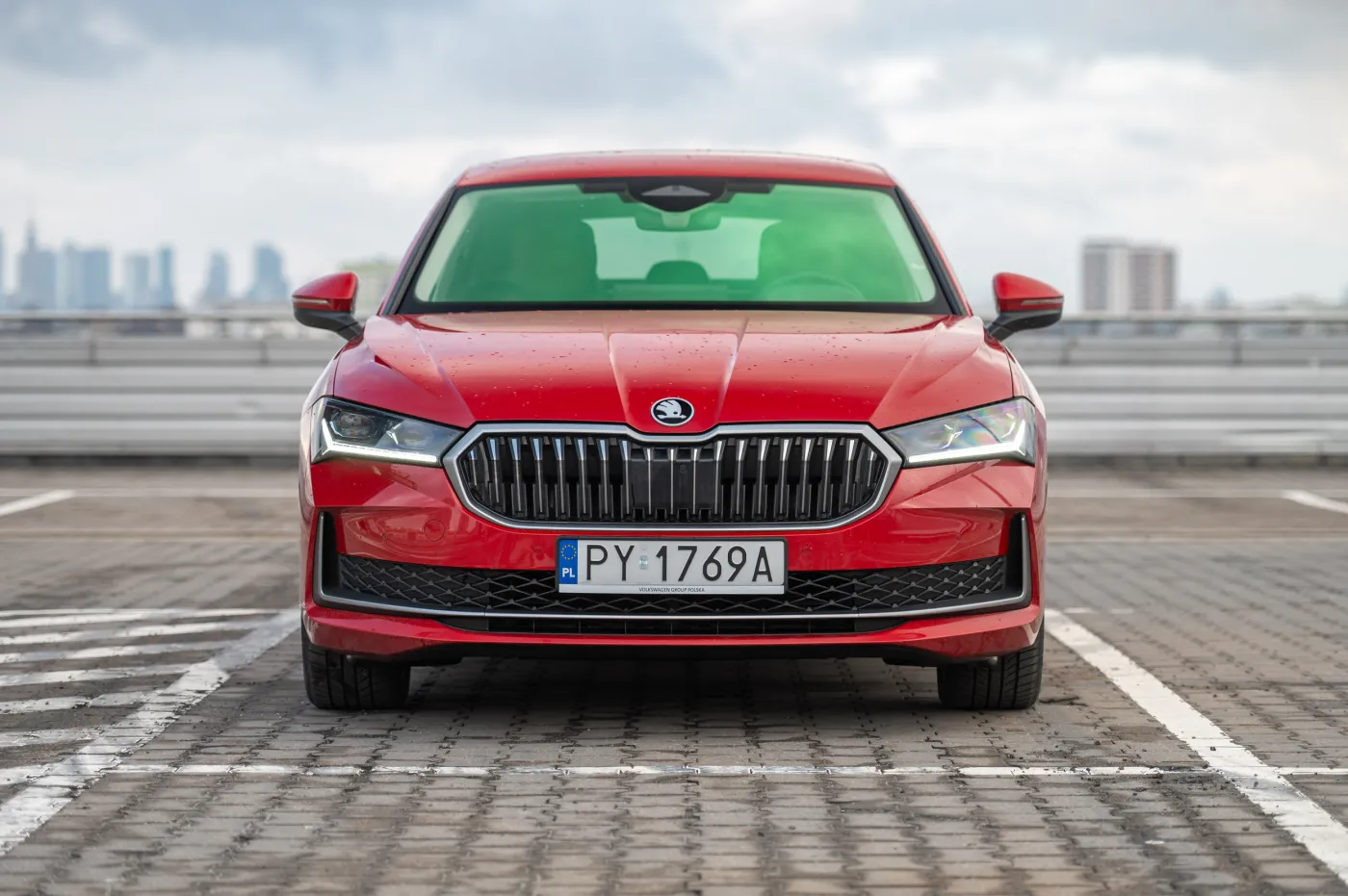 Skoda Superb Liftback 2.0 TDI