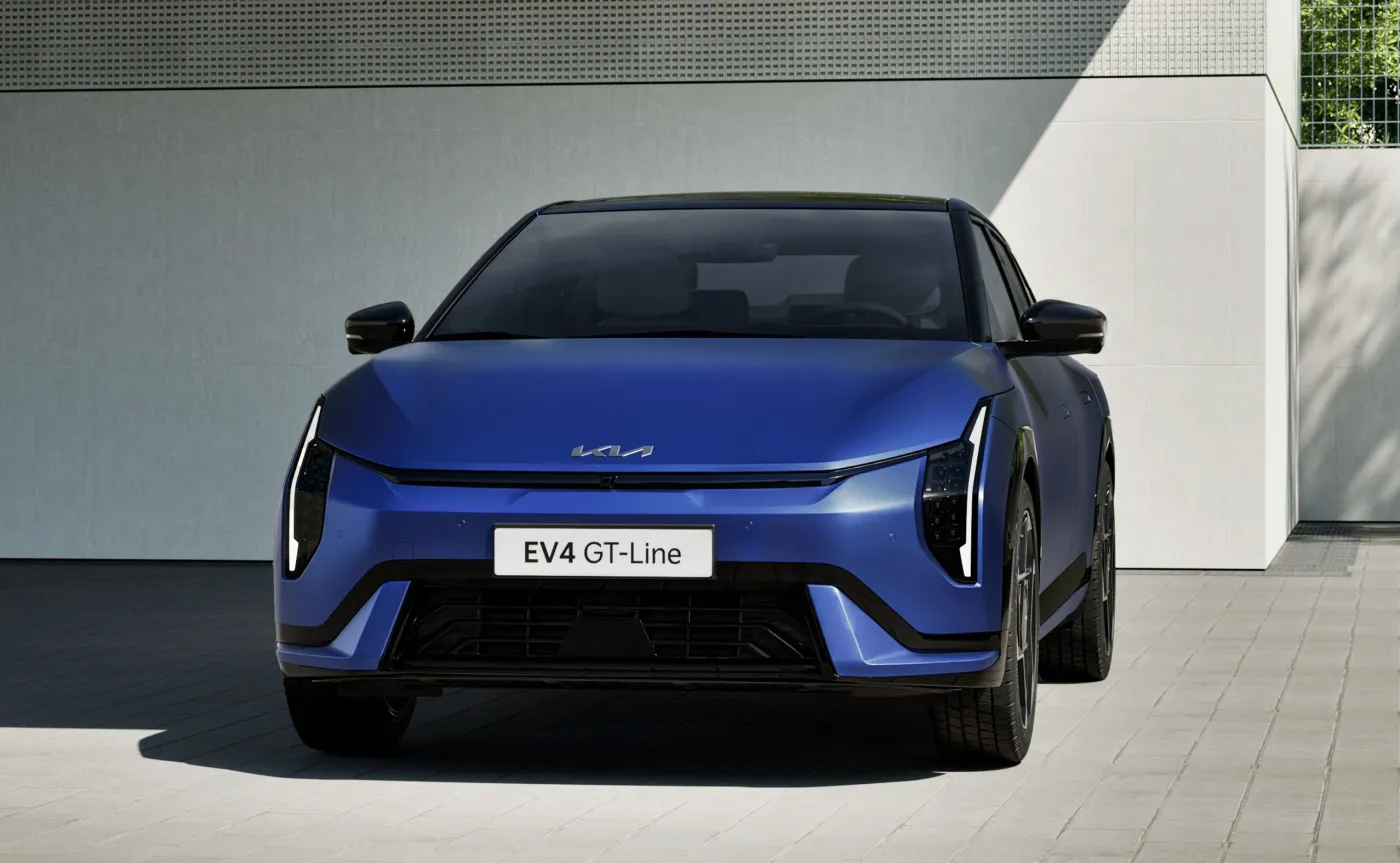 Nowa Kia EV4 GT-Line sedan