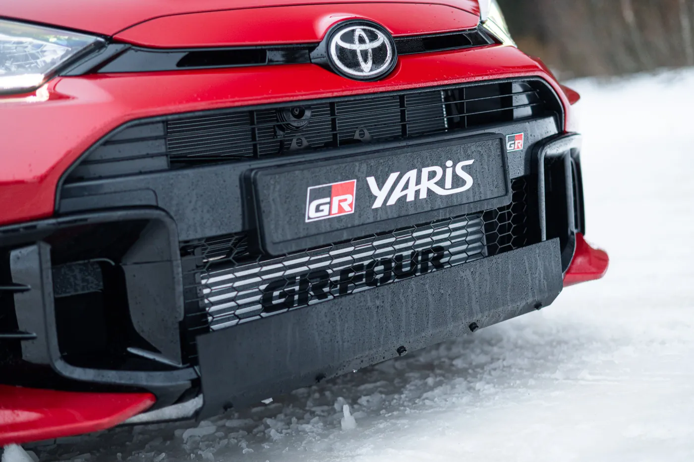 Nowa Toyota GR Yaris to rajdówka w cywilu. Zmian jest więcej niż się wydaje