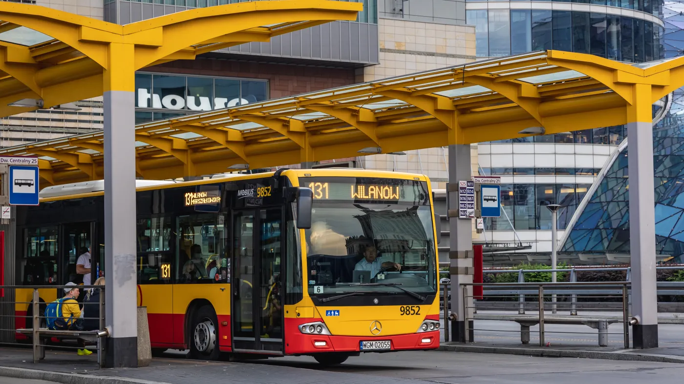 Od poniedziałku koniec stref buforowych w warszawskiej komunikacji miejskiej