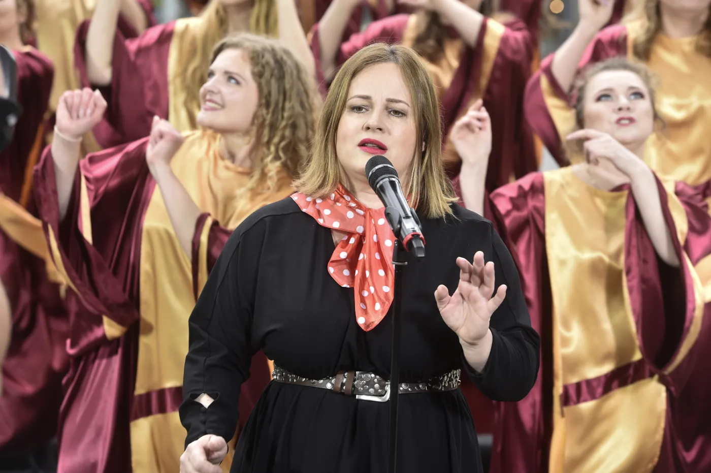 Joanna Kołaczkowska walczy z nowotworem. Jej przyjaciele z branży nie ukrywają, że stan jej zdrowia jest poważny