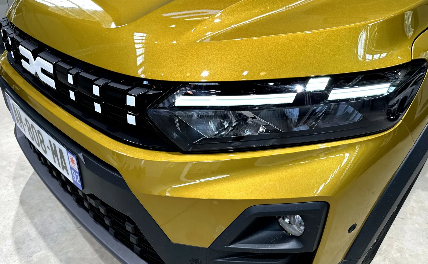 Najtańsza Dacia już w Polsce. Cena? Tankujesz za 20 zł i śmiejesz się z "chińczyków"