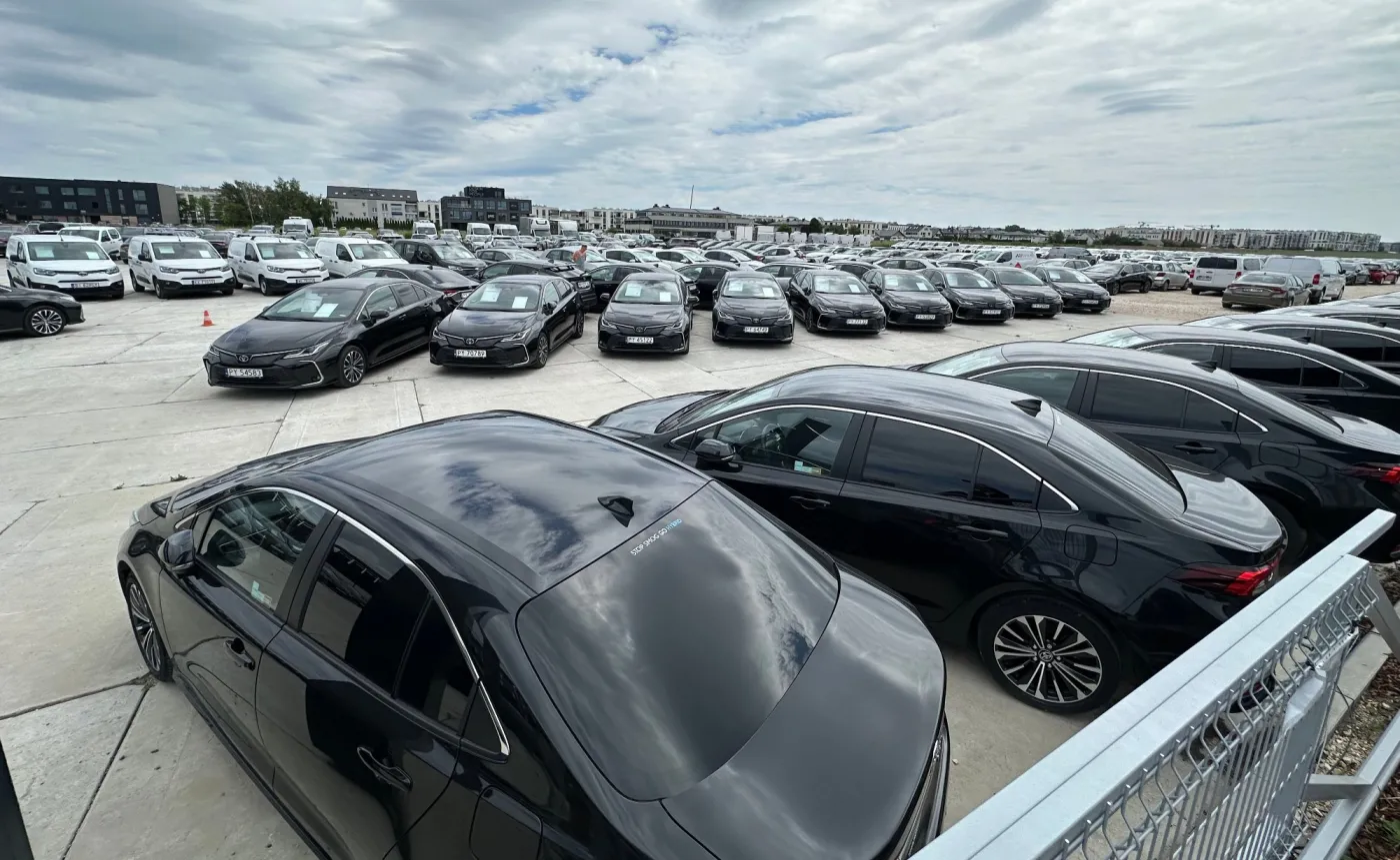 Toyota samochody używane