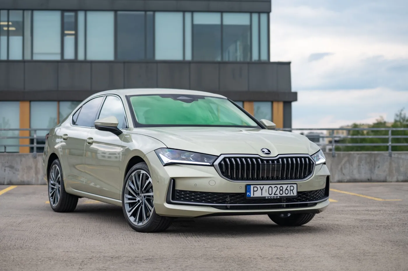 Skoda Superb Liftback PHEV
