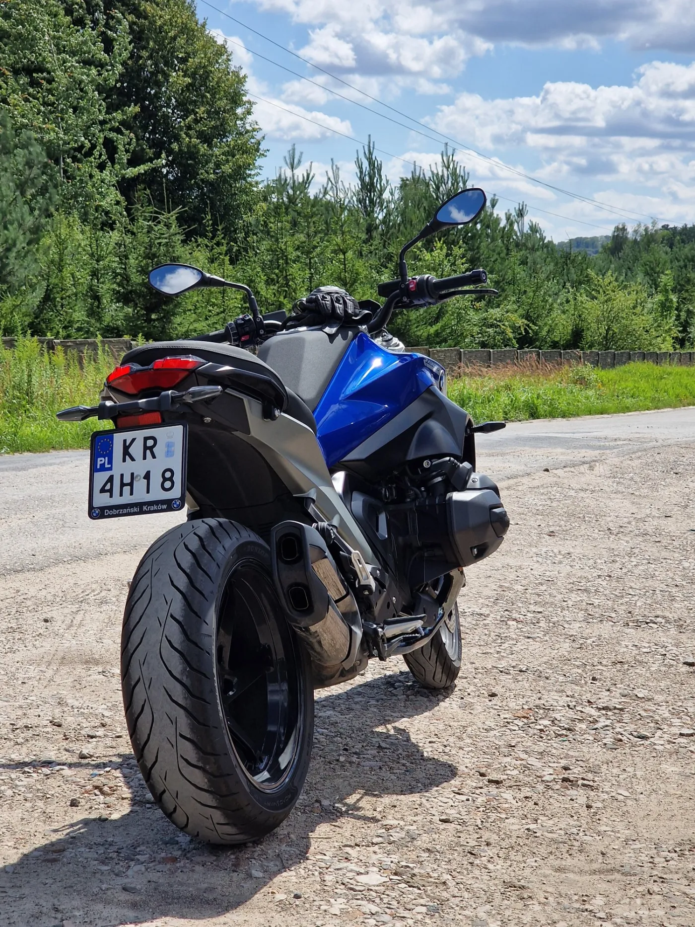 BMW R1300R - od prawego tyłu