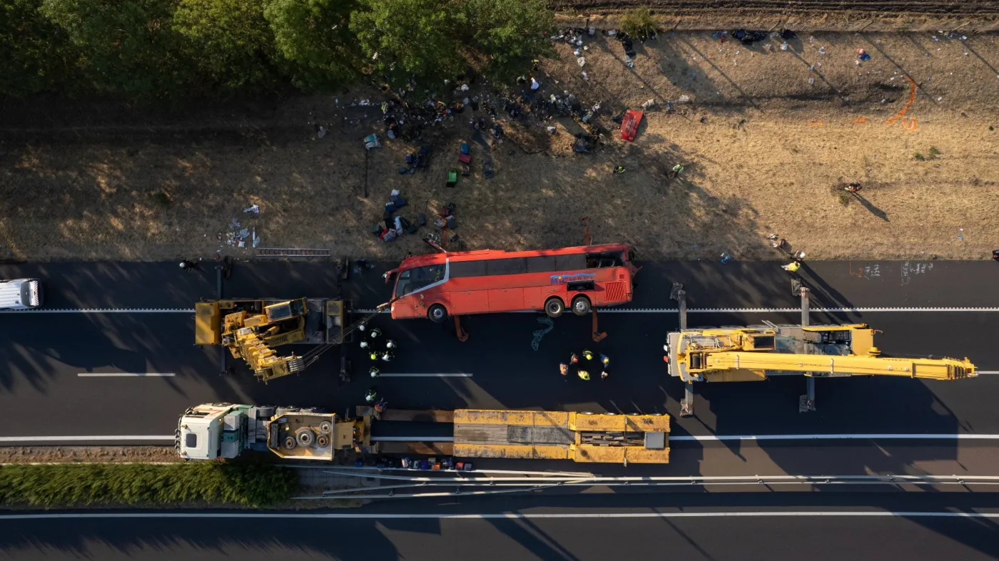 Wypadek autokaru na Węgrzech. Polska prokuratura chce przejąć śledztwo