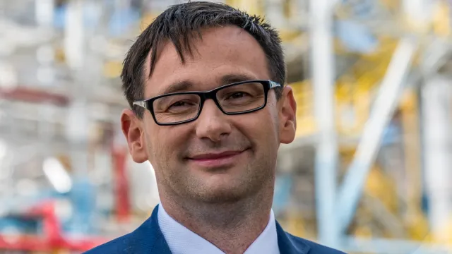 Klan Obajtków rozwija biznes. 27-letni syn europosła PiS został prezesem
