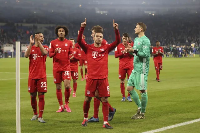Puchar Niemiec: Bayern w półfinale. Sensacyjny awans Saarbruecken [WIDEO]