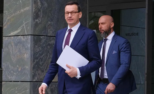 Zakaz wychodzenia z domu. Jakie jeszcze obostrzenia? [SZCZEGÓŁY]